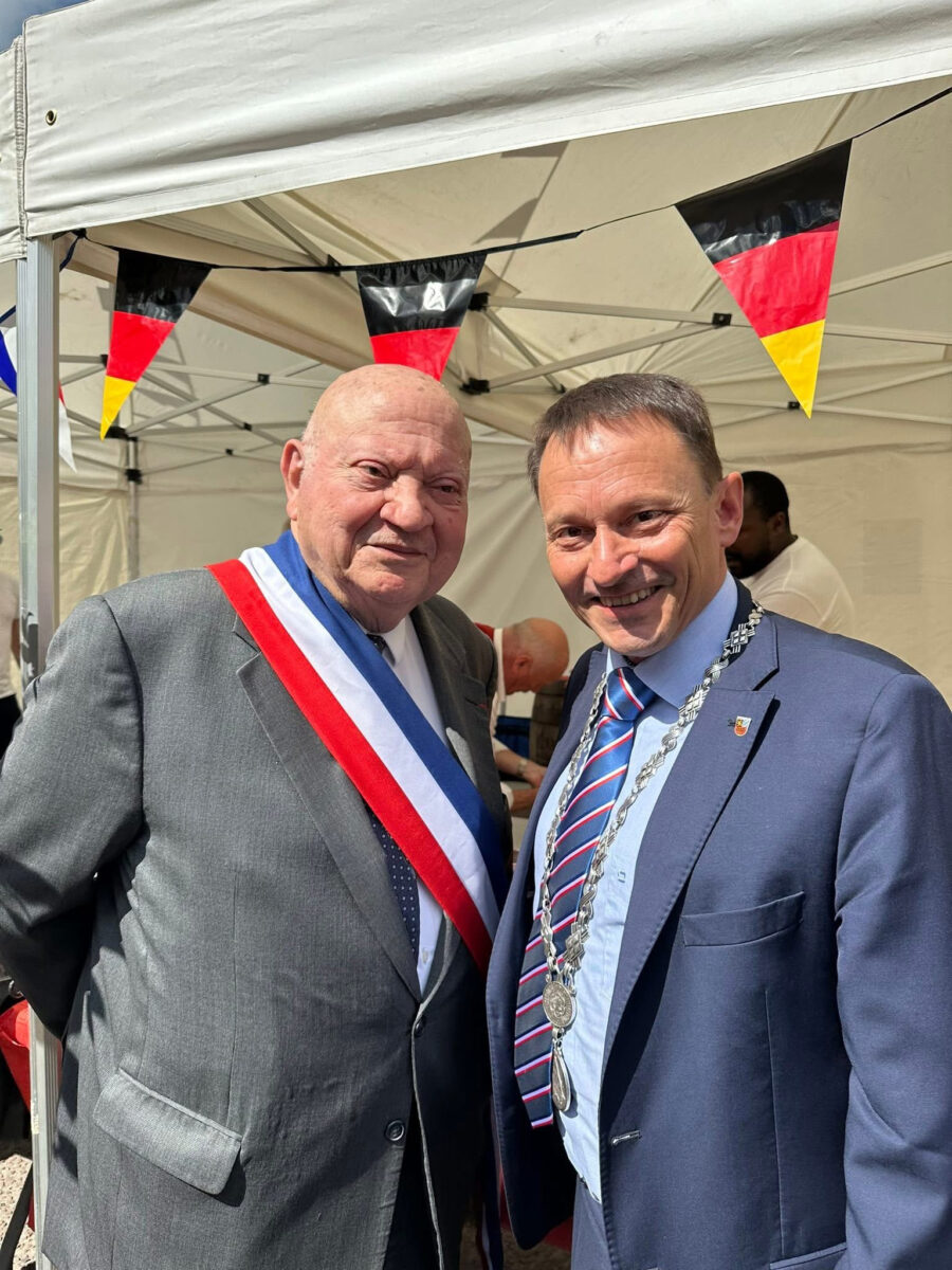 Auch in Weiden Trauer um André Santini: Bürgermeister von Issy-les-Moulineaux ist tot