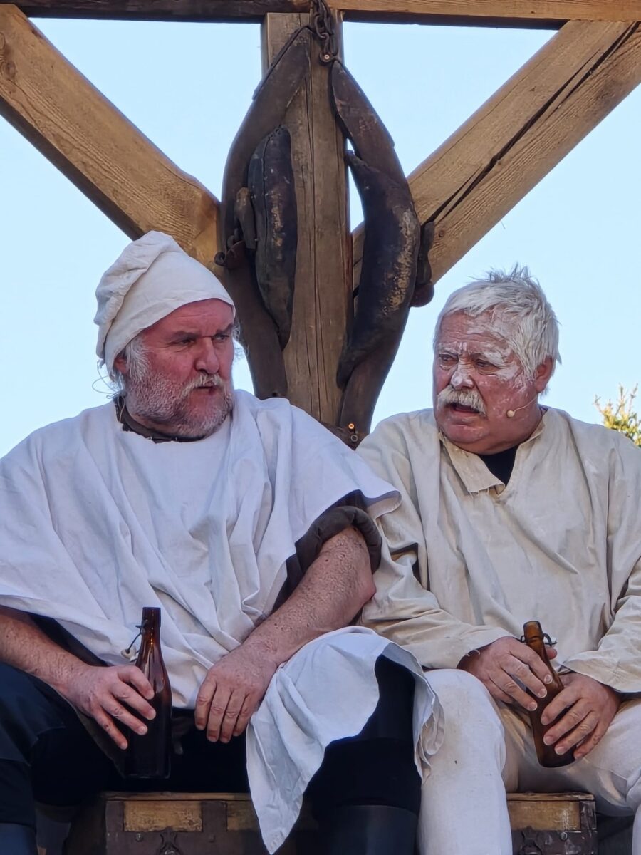 Stadtbühne Vohenstrauß begeistert mit Premiere von „Der Geisterbräu“ – Auftakt des Kultursommers
