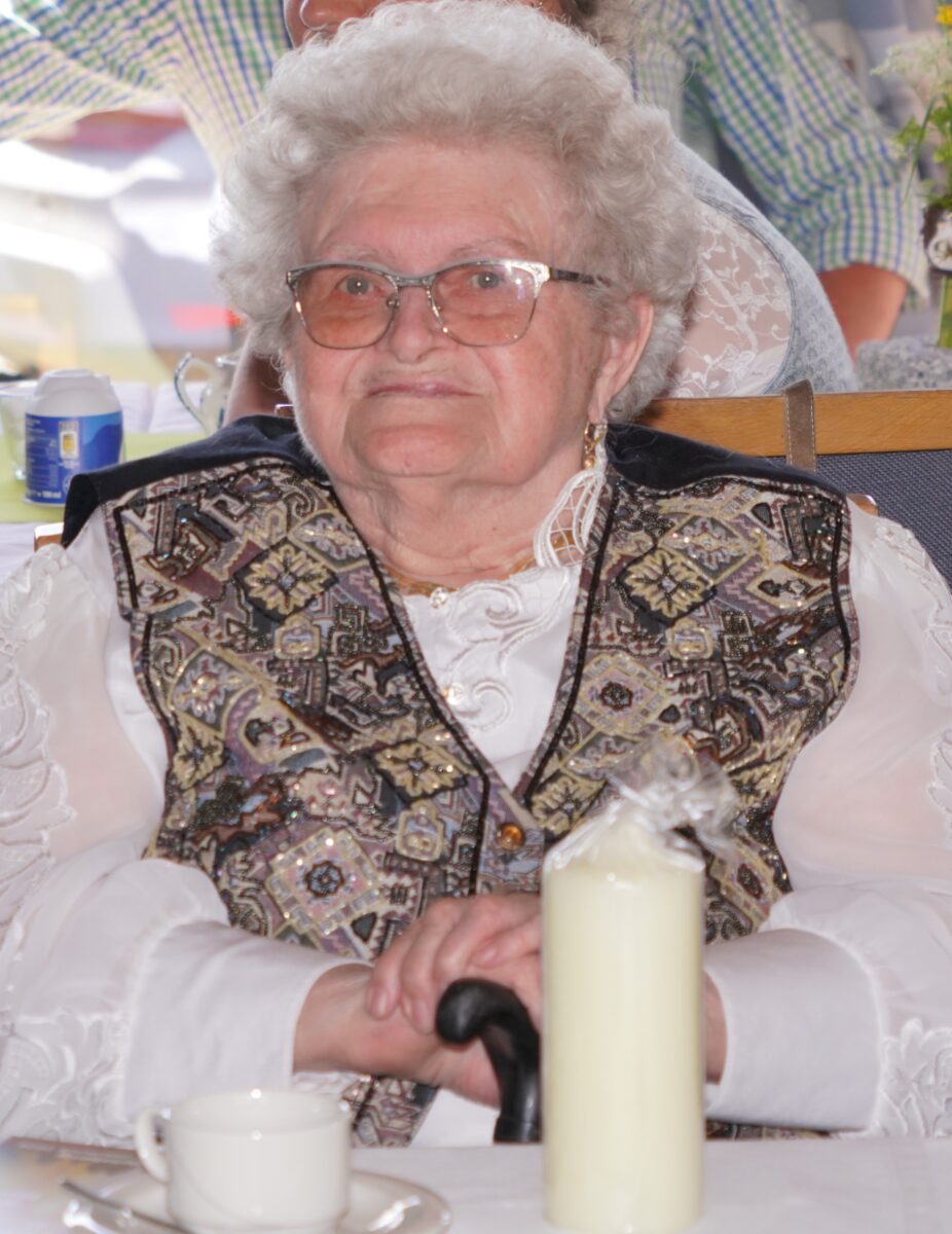 Ernestine Beimler feiert 90. Geburtstag