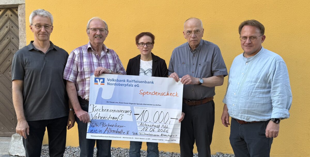 Kirchenverein spendet 10.000 € für Stadtpfarrkirche in Vohenstrauß