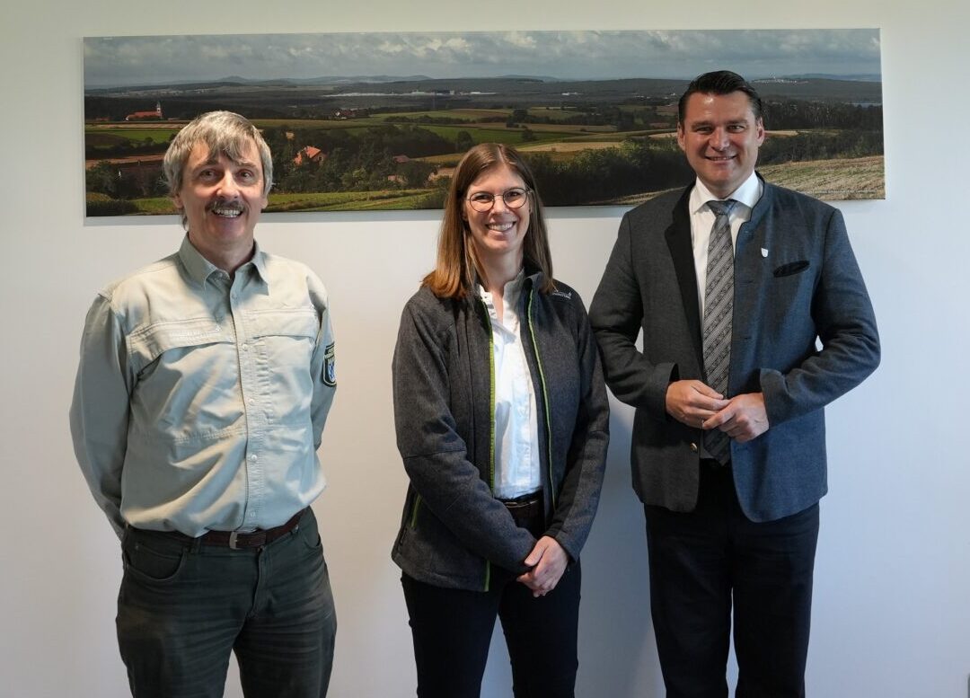 Antrittsbesuch der Forstdirektorin Härtl beim Landrat in Schwandorf