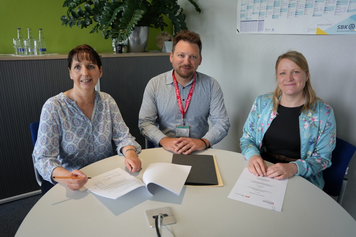 Duales Wirtschaftsinformatikstudium mit Infineon Regensburg startet 2027