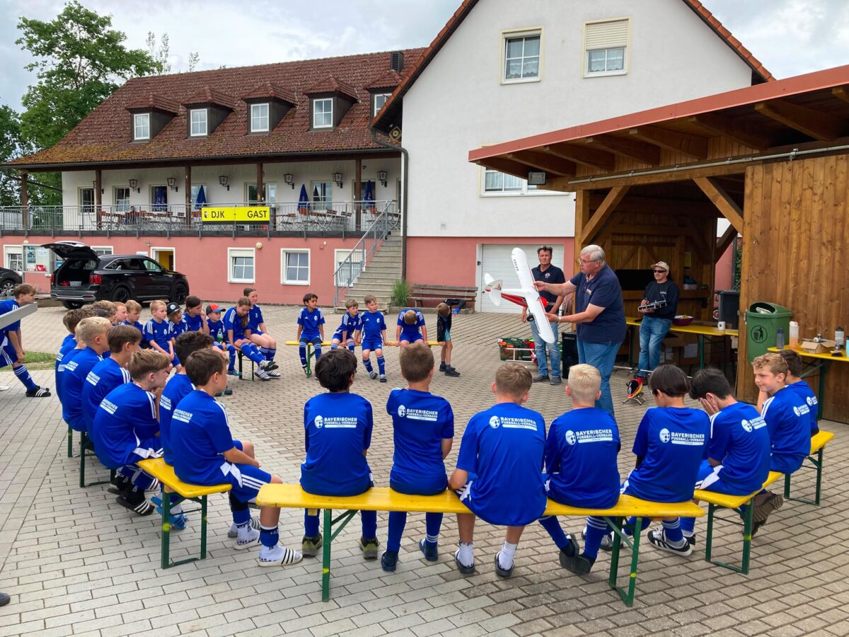 BFV-Ferienfußballschule der DJK Neustadt/WN wieder ein Highlight für Kinder