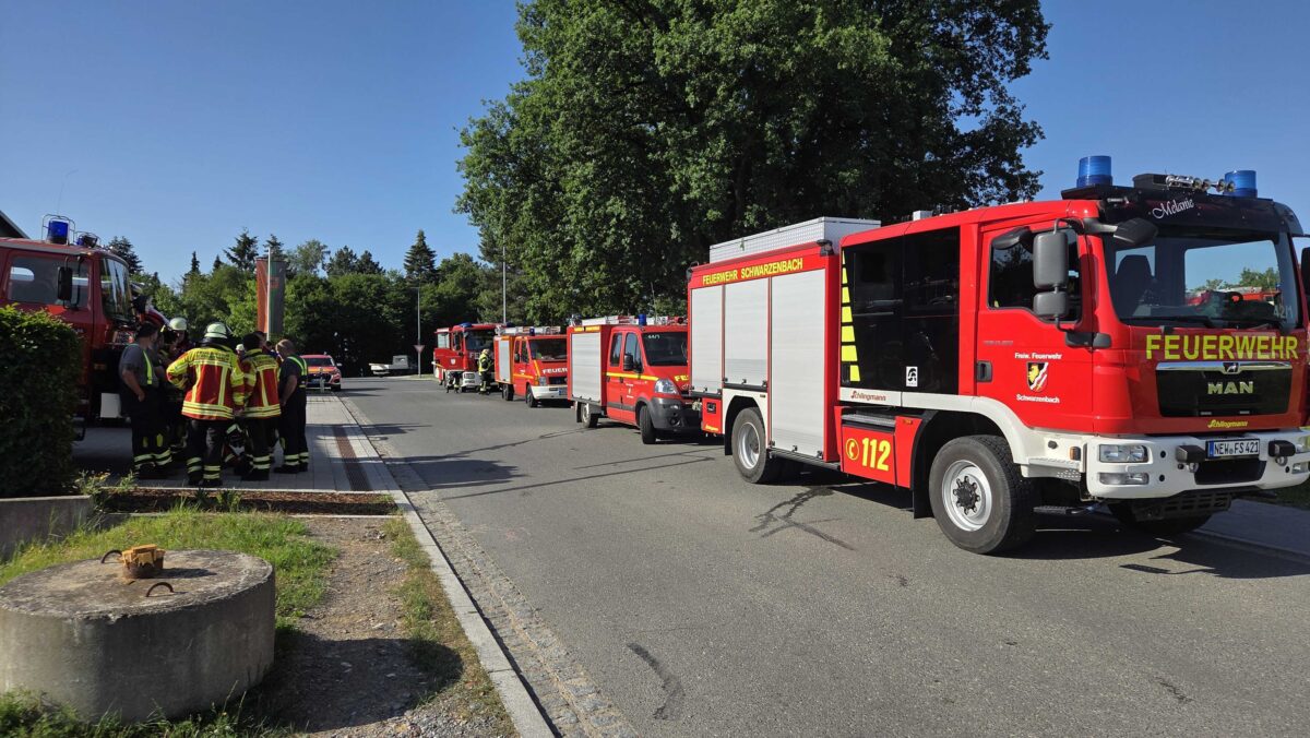 Großaufgebot der Feuerwehren bei Witron in Parkstein