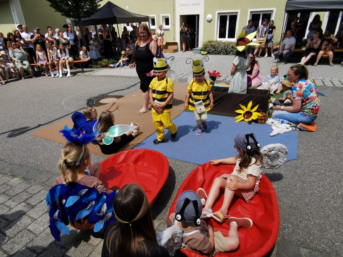 Pfarr- und Kindergartenfest nach der Fronleichnamsprozession