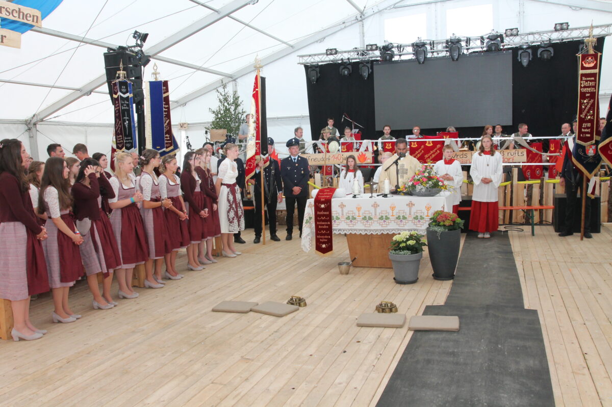 Gemeinschaft und Dank prägen 140 Jahre Feuerwehr in Neudorf