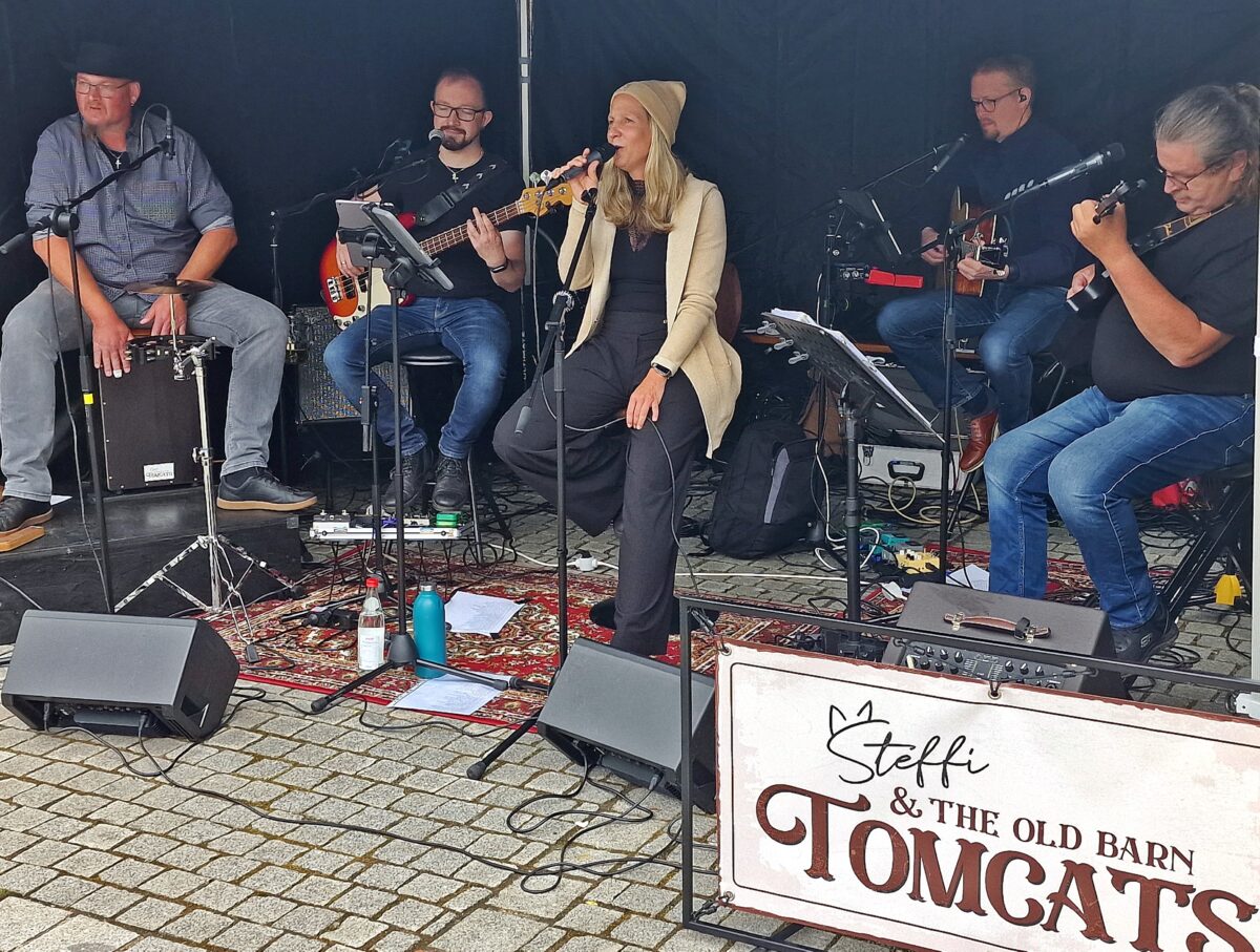 Pirkerfest lockte zum 20. Mal zahlreiche Besucher auf den Dorfplatz