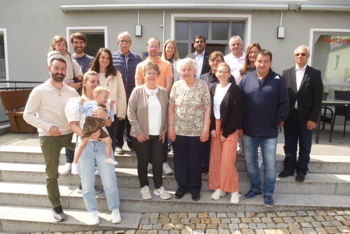 Monika Rettinger feiert 85. Geburtstag in Kaltenbrunn