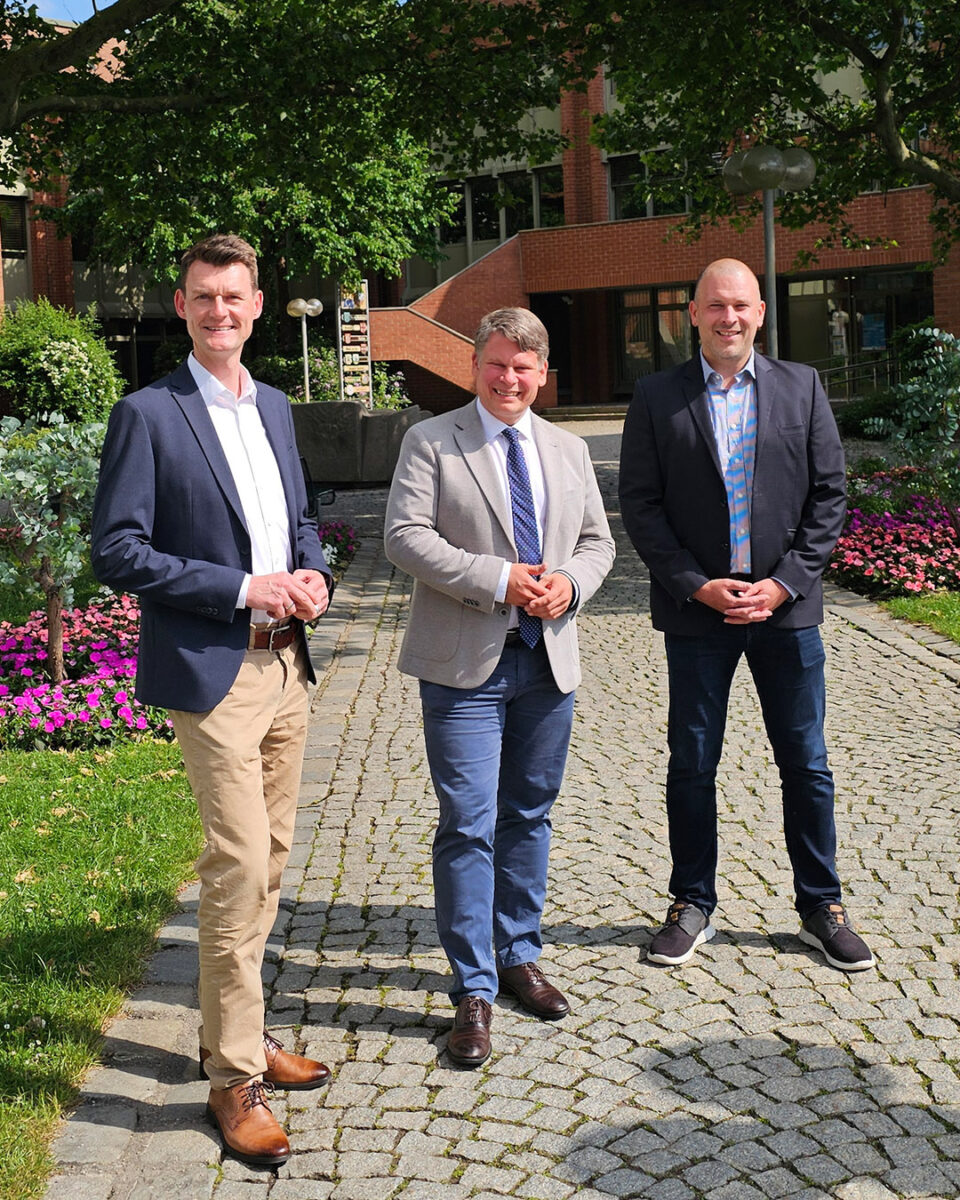 Neue Stabsstellen für Wirtschaft und Kommunikation im Rathaus Weiden