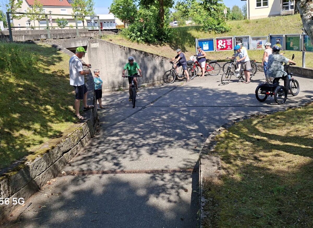 Sicherheitstraining stärkt E-Biker in Luhe-Wildenau