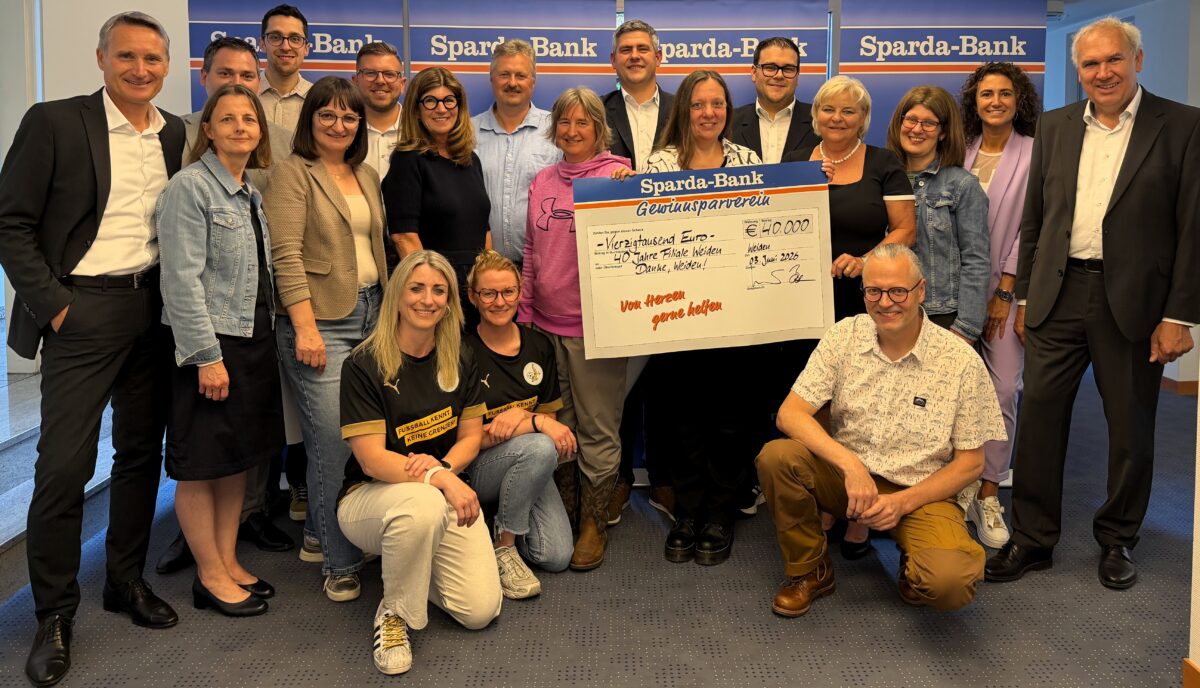 Sparda-Bank spendet 40.000 Euro in Weiden an acht Projekte