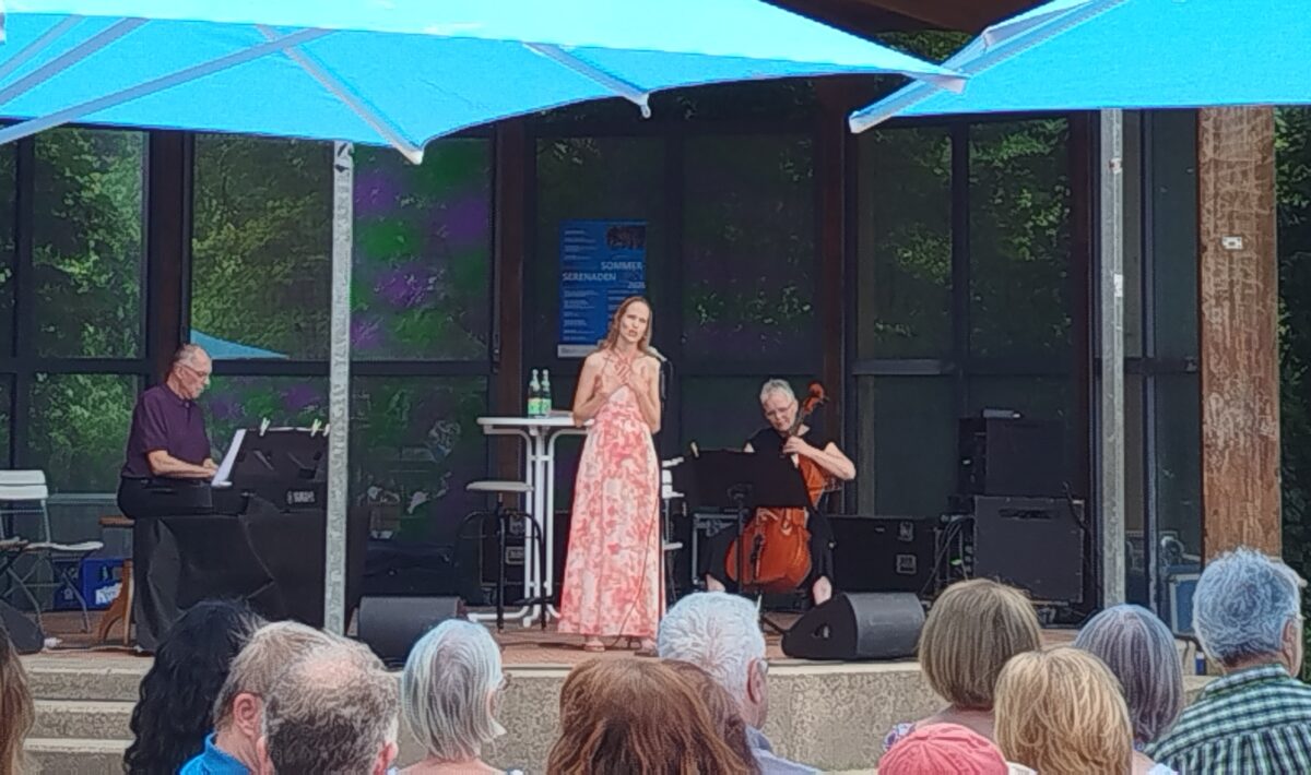 Broadway-Klänge trotz Hitze im Max-Reger-Park