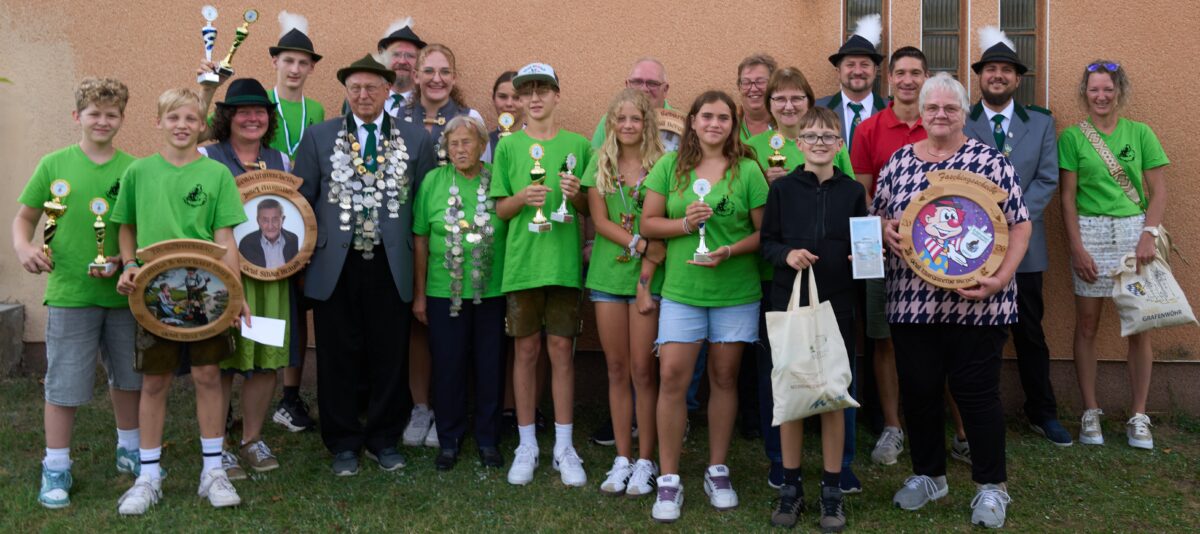 Schützengesellschaft Falkenhorst Hütten feiert traditionelles Schützenfest