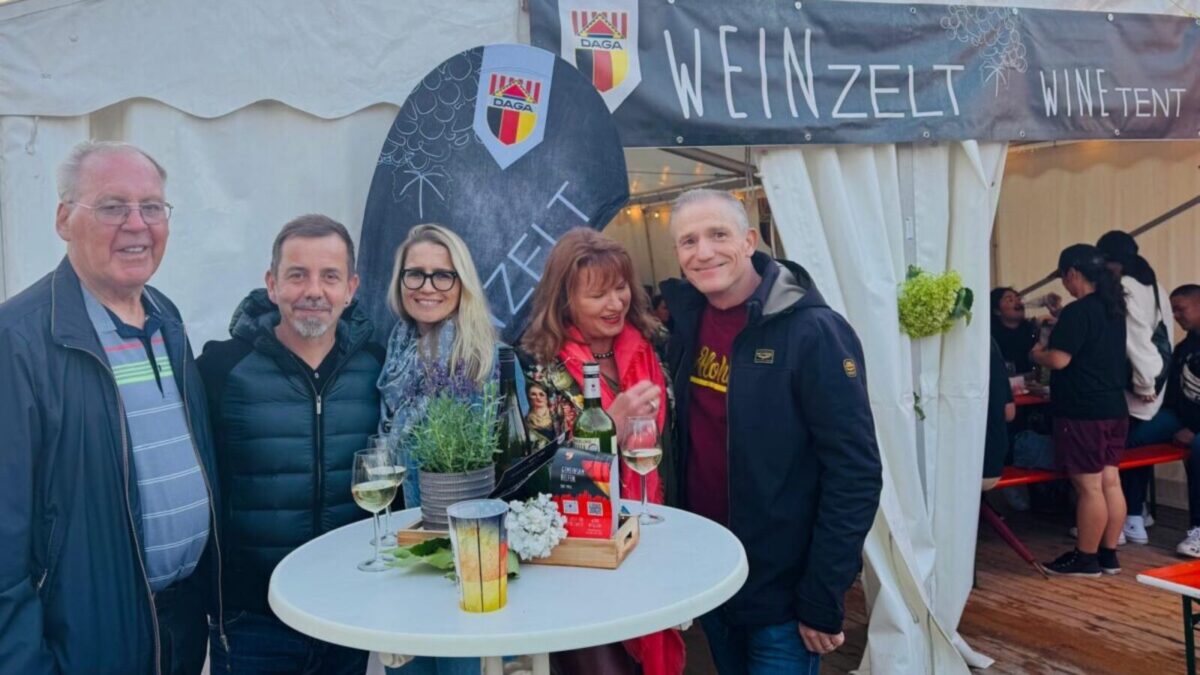Shuttle bringt Besucher staufrei zum Volksfest in Grafenwöhr
