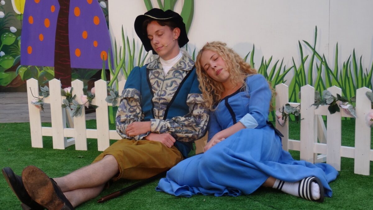 Familienmusical Rapunzel feiert Uraufführung im Schlossgarten in Vohenstrauß