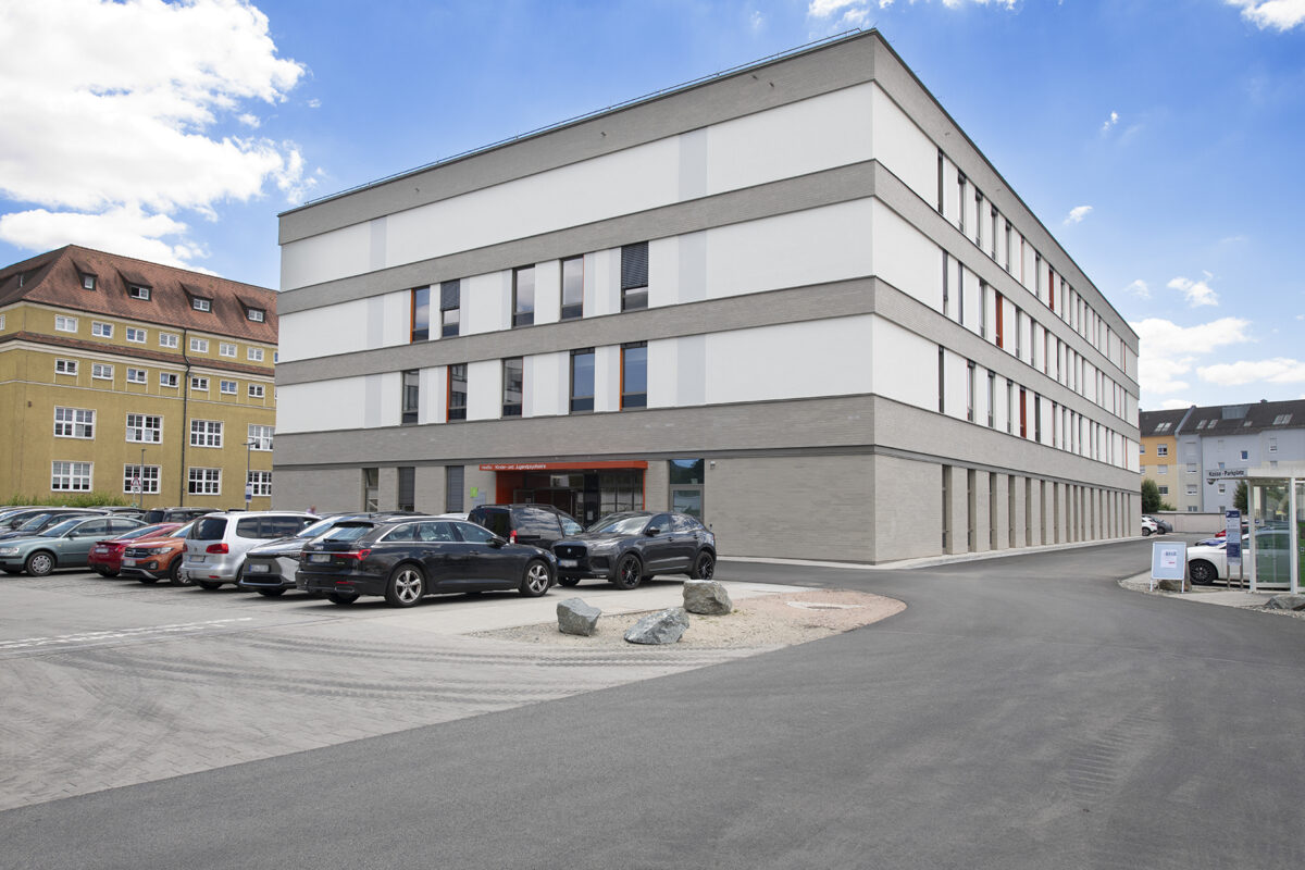 Bezirkstag warnt in Auerbach vor Sparfolgen für Kliniken