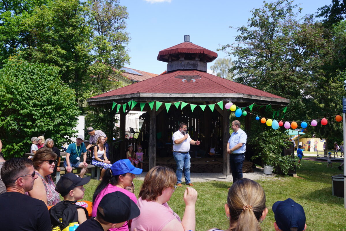 Buntes Kinderdorffest begeistert Groß und Klein in Immenreuth