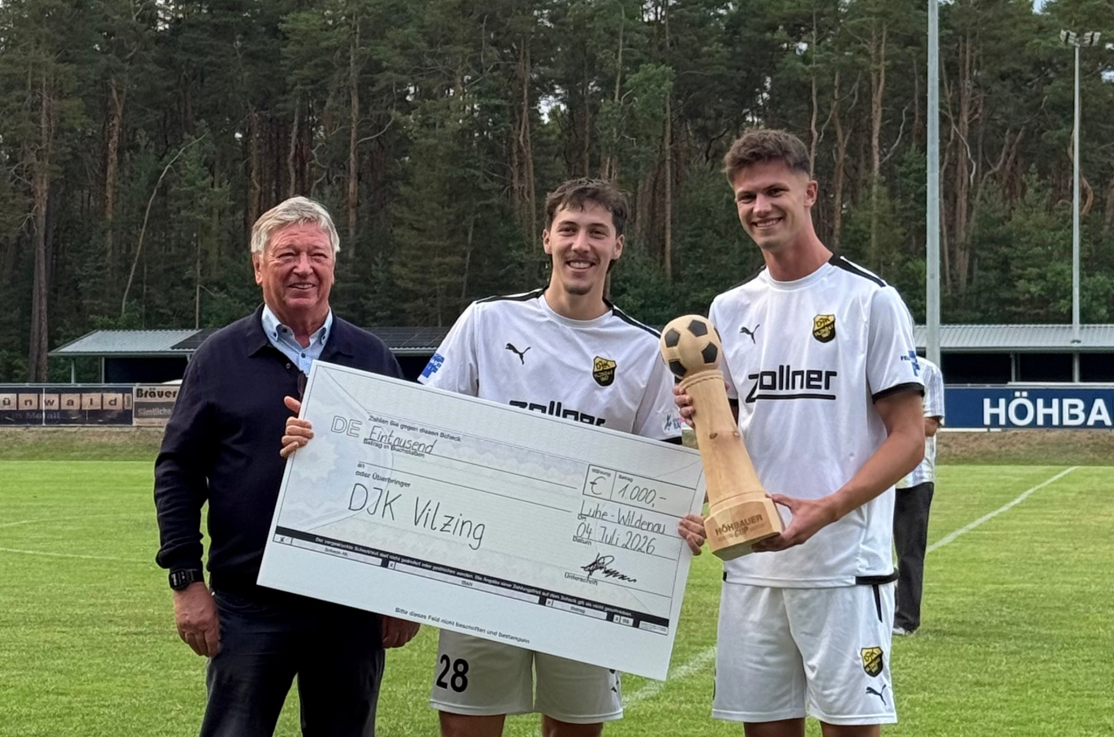 DJK Vilzing triumphiert beim HÖHBAUER Cup in Luhe-Wildenau