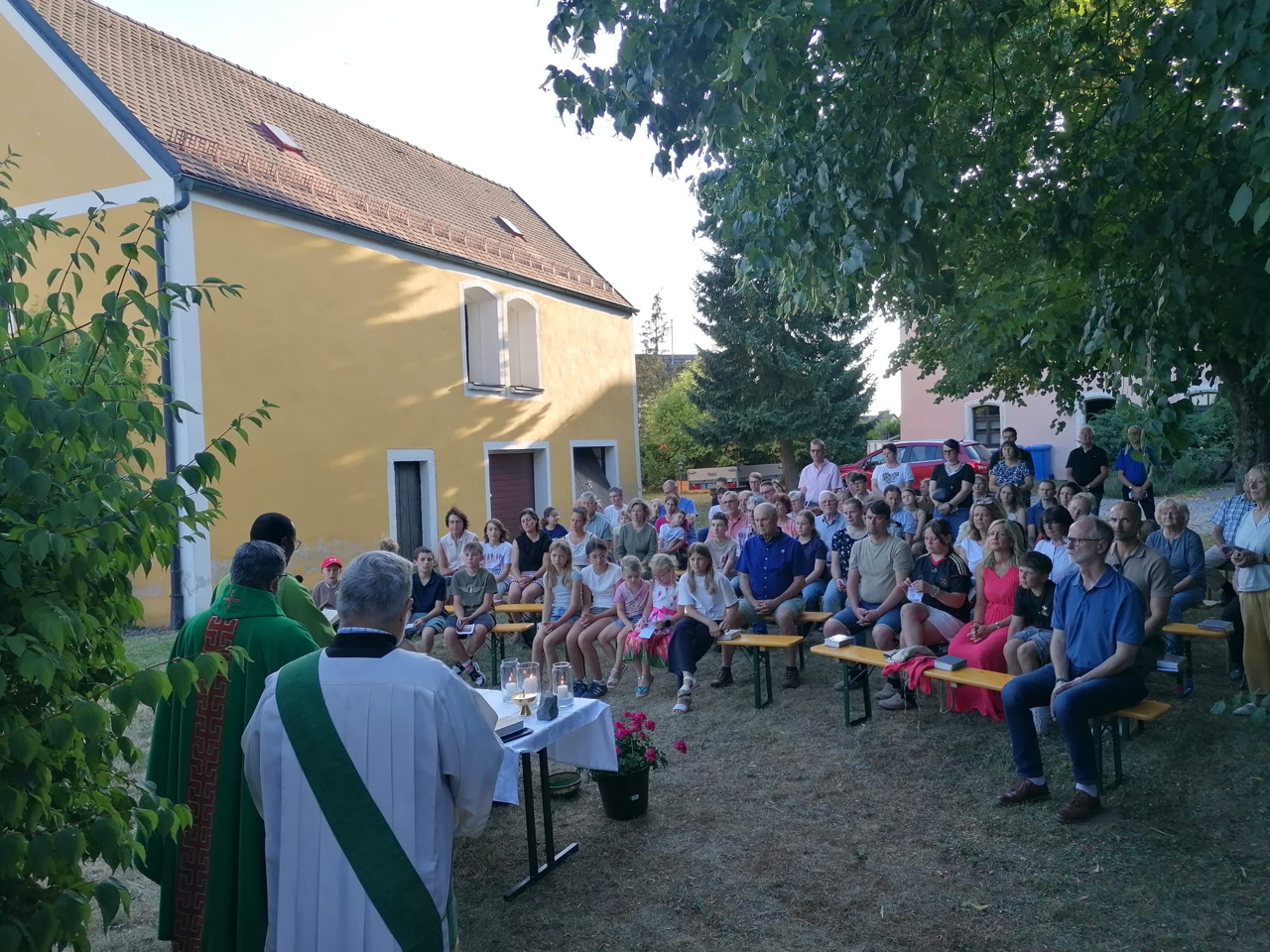 Freiluftgottesdienst beschließt Firmvorbereitung in Leuchtenberg
