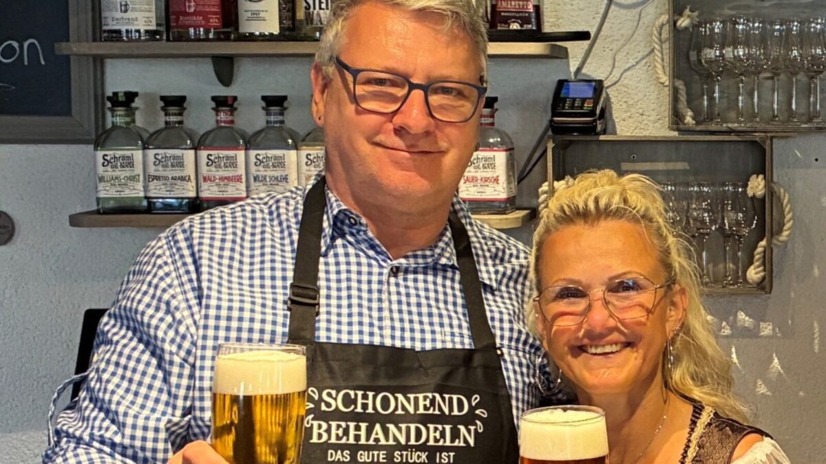Gastwirt Gerhard Schaller feiert in Floß 60. Geburtstag