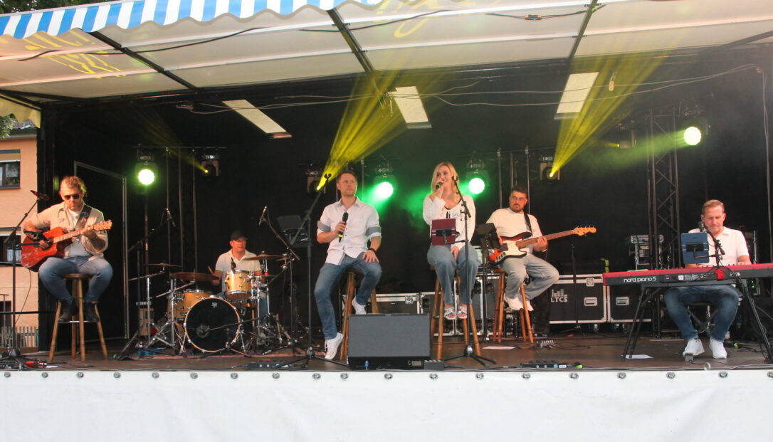 Highline begeistert unplugged bei Serenade in Floß