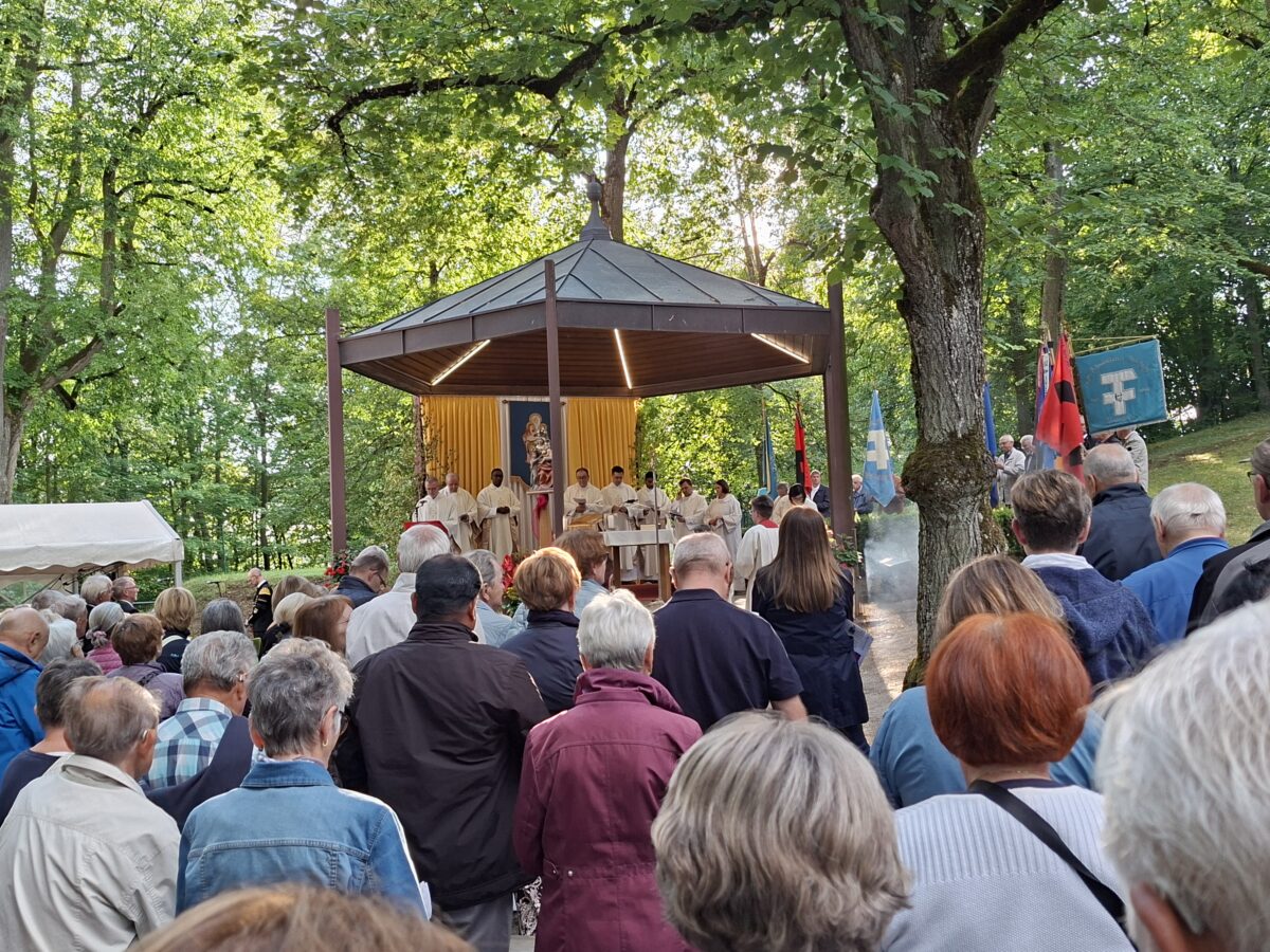 KAB Weiherhammer pilgert zum Annaberg und stärkt Gemeinschaft