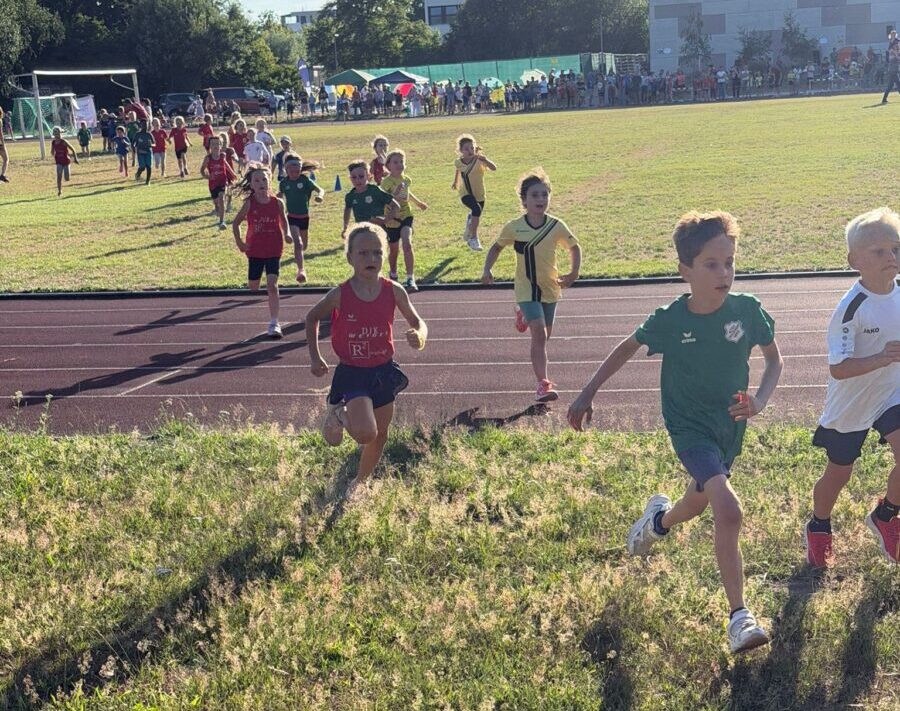 Kinderleichtathleten glänzen beim KILA-Cup in Weiden