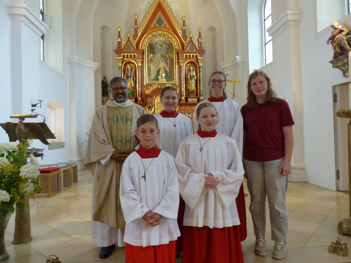 Neuer Ministrant beim Patrozinium St. Margareta in Leuchtenberg