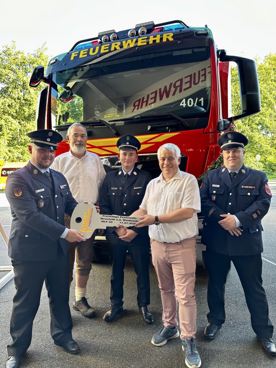 Neues HLF 20 stärkt Sicherheit in Neustadt