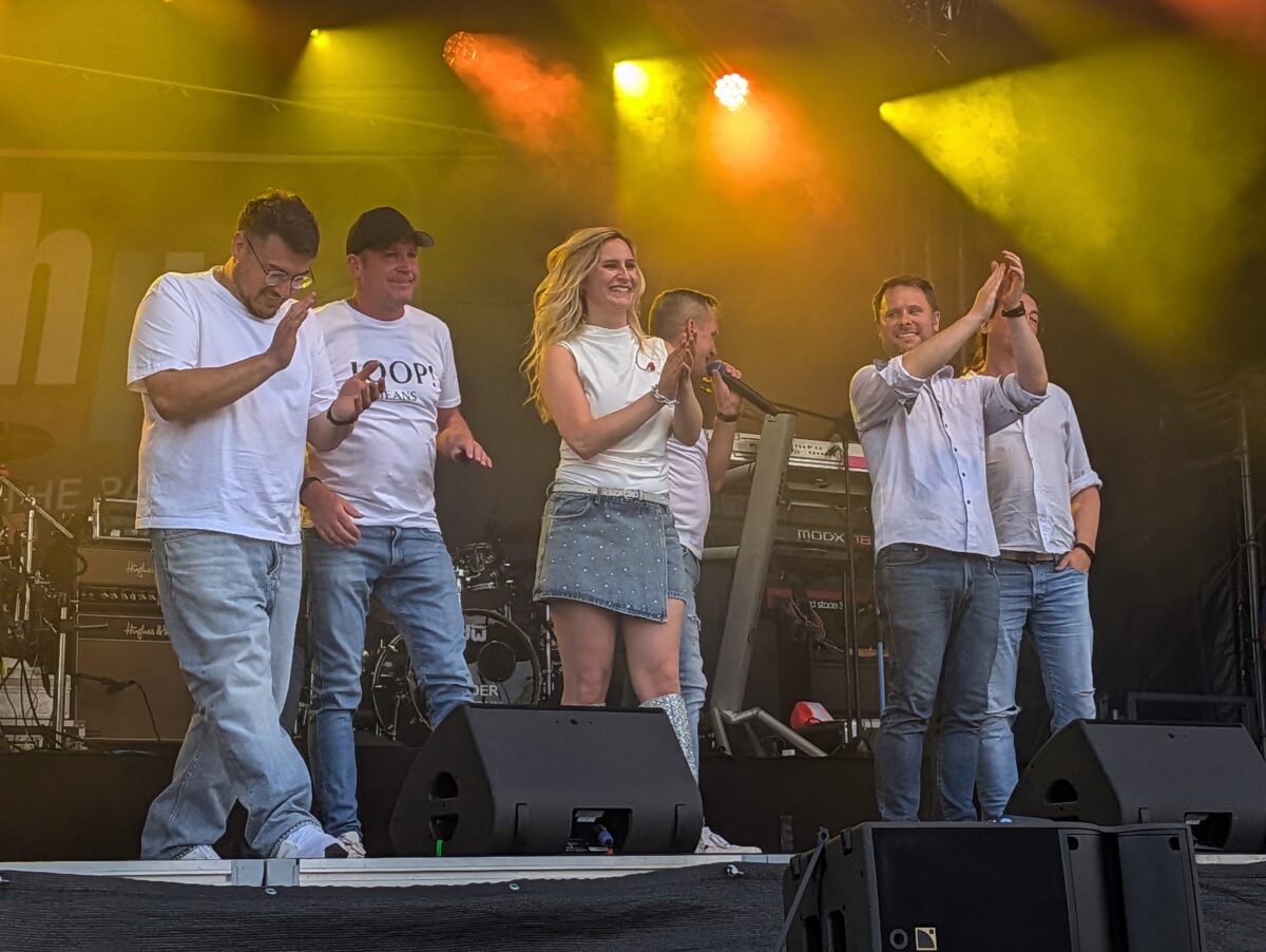 Oberpfalzfestival begeistert 3.000 Fans in Tännesberg