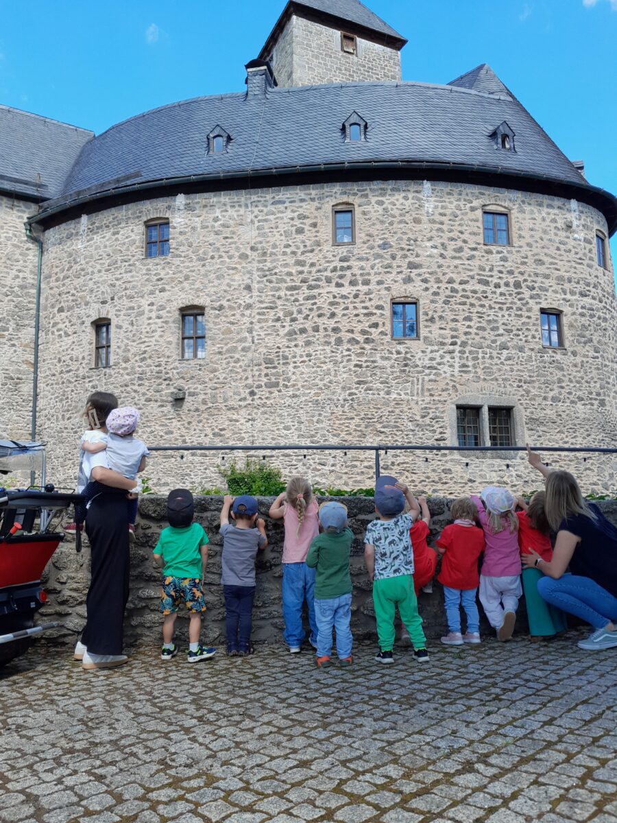 Schatzsuche auf Burg Falkenberg begeistert Waldnaabzwerge