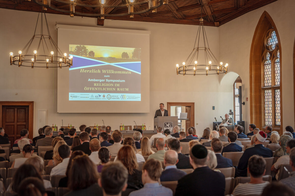 Symposium setzt starke Impulse für Religionsfreiheit in Amberg