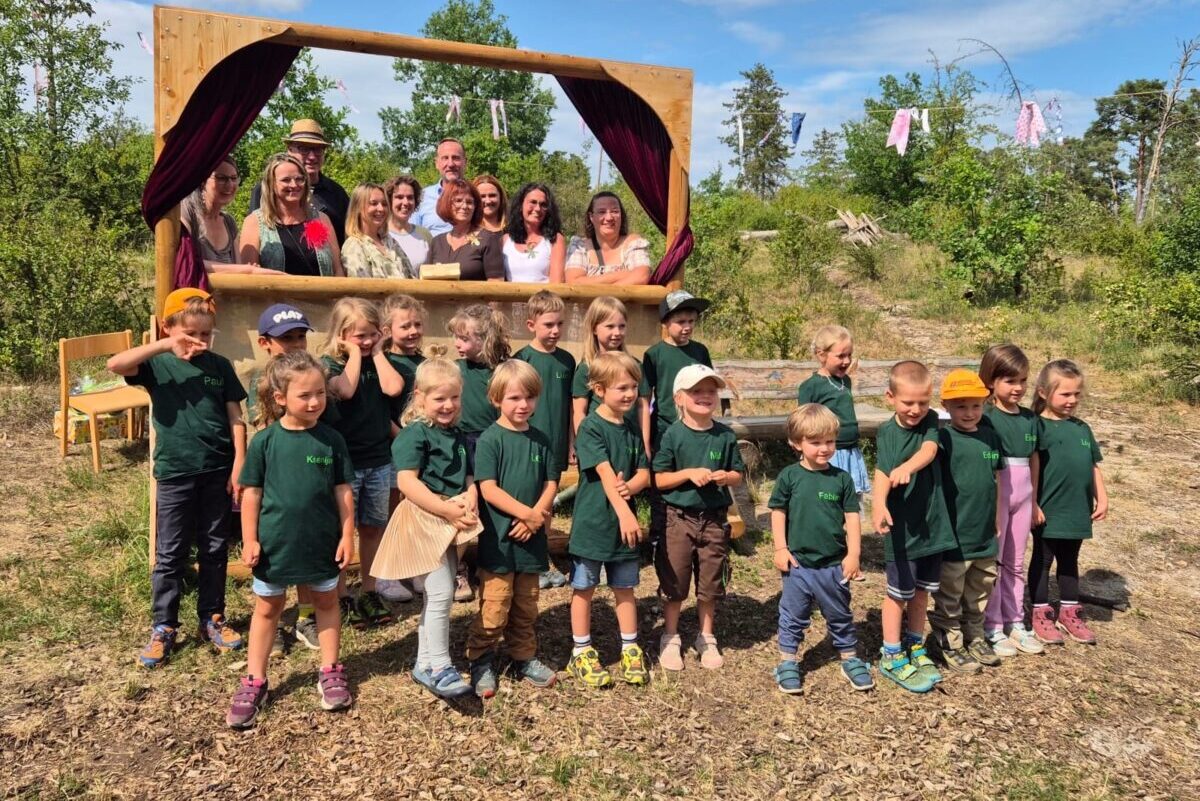 Waldkindergarten Eidexl'n feiert zehnjähriges Bestehen in Burglengenfeld