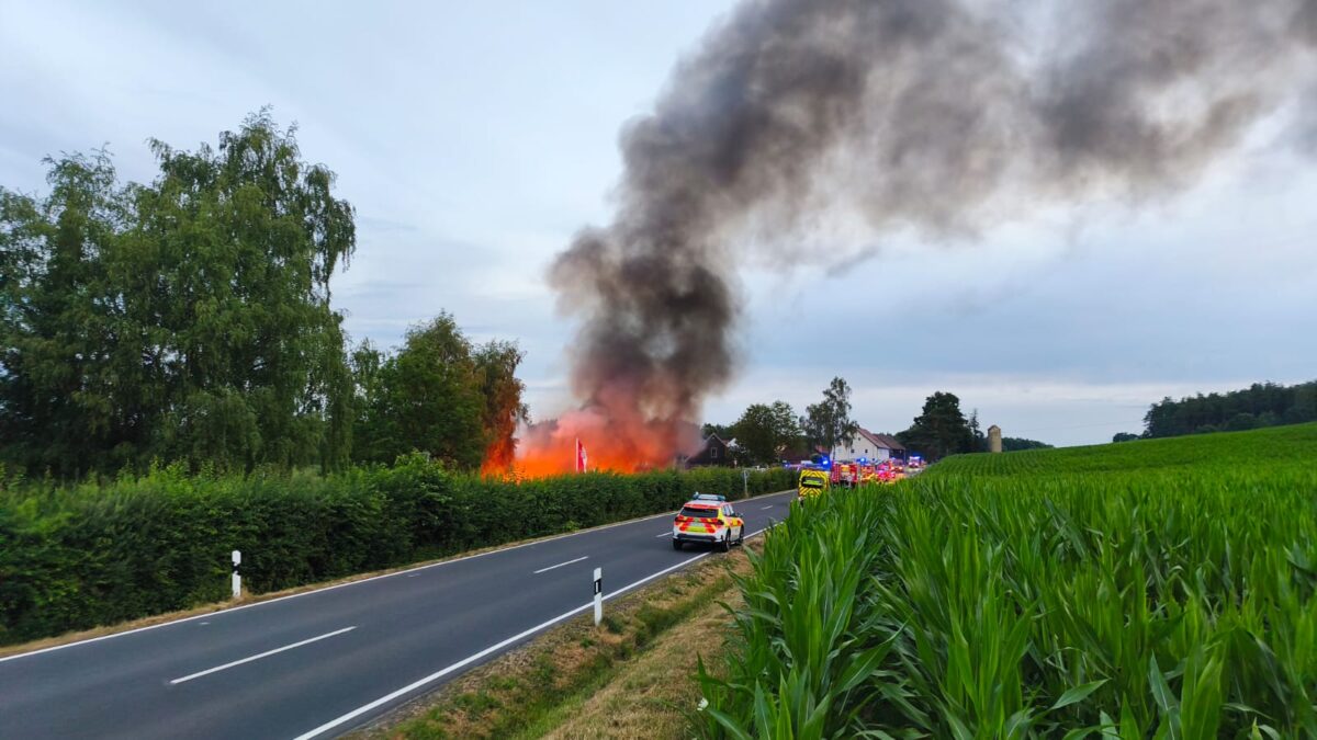 Großaufgebot bei Brand auf Campingplatz in Großkotzenreuth bei Eschenbach