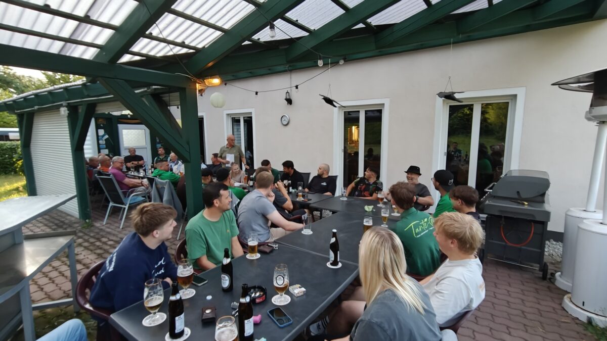 Jahreshauptversammlung bestätigt Team und ehrt Co-Trainer in Pechbrunn