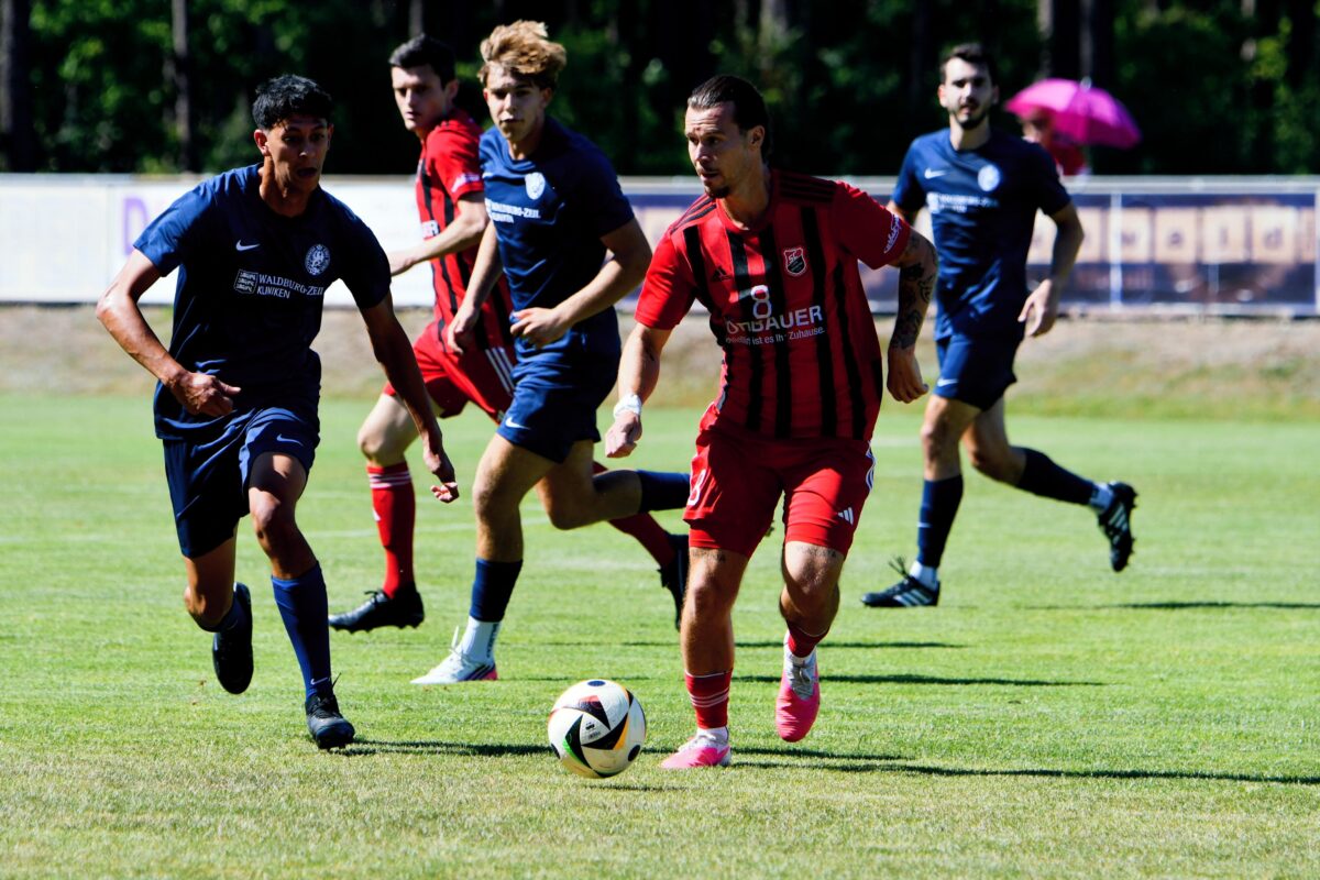 SC Luhe-Wildenau: Bezdicka-Doppelpack ebnet den Weg zum landesliga-Heimsieg