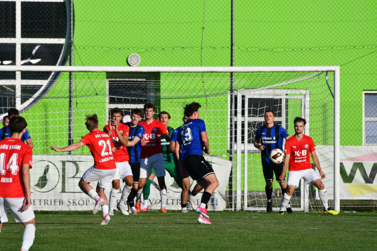 Last-Minute-Remis: SpVgg SV Weiden führte zuvor mit 3:0 beim ASV Neumarkt