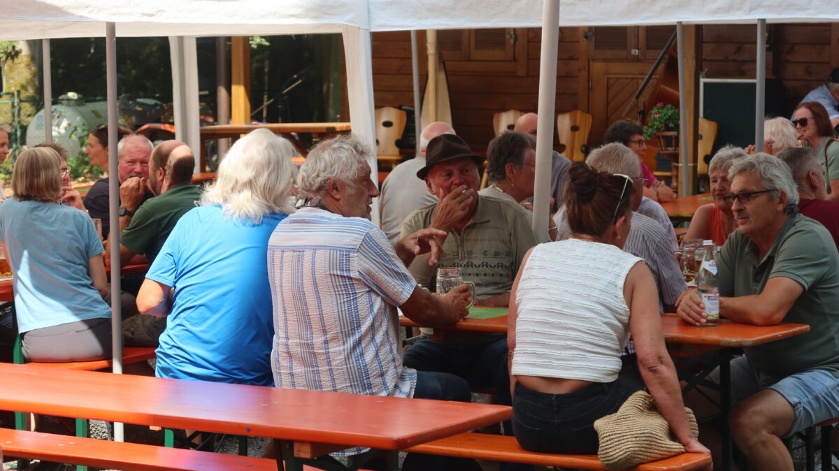 Turmfest am Vierlingsturm: Geselligkeit und gute Gespräche