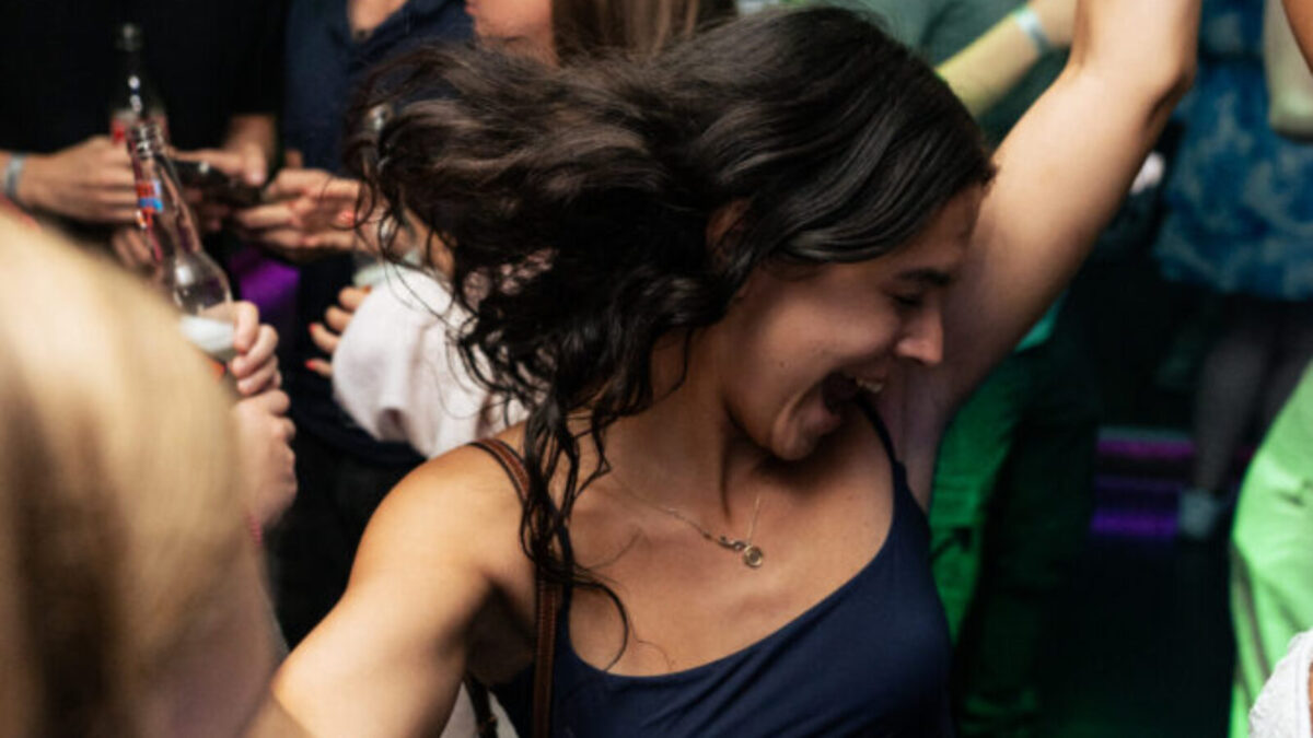 Nostalgie-Party im Hashtag Weiden mit 2000er-Hits