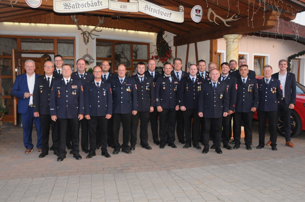 Silber und Gold für Feuerwehr in Ursensollen