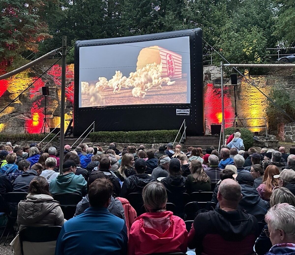 Genuss und Unterhaltung beim Schlemmerkino