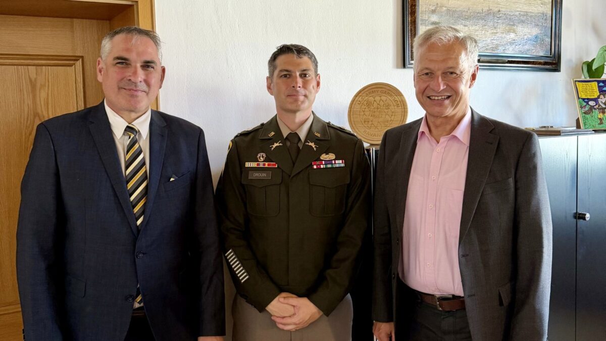 US-Kommandeur aus Grafenwöhr zu Antrittsbesuch in Vilseck