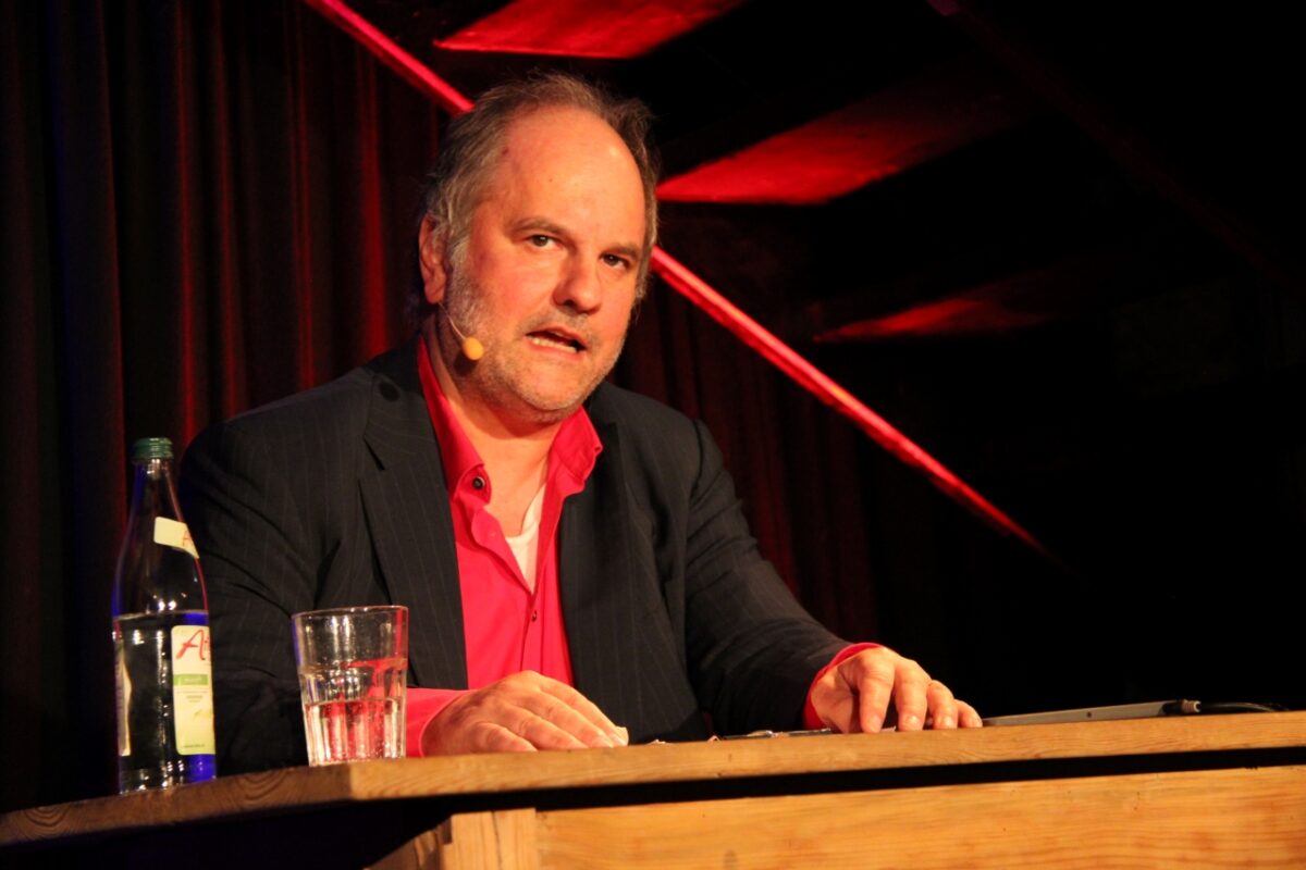 Matthias Egersdörfer feiert die Langsamkeit
