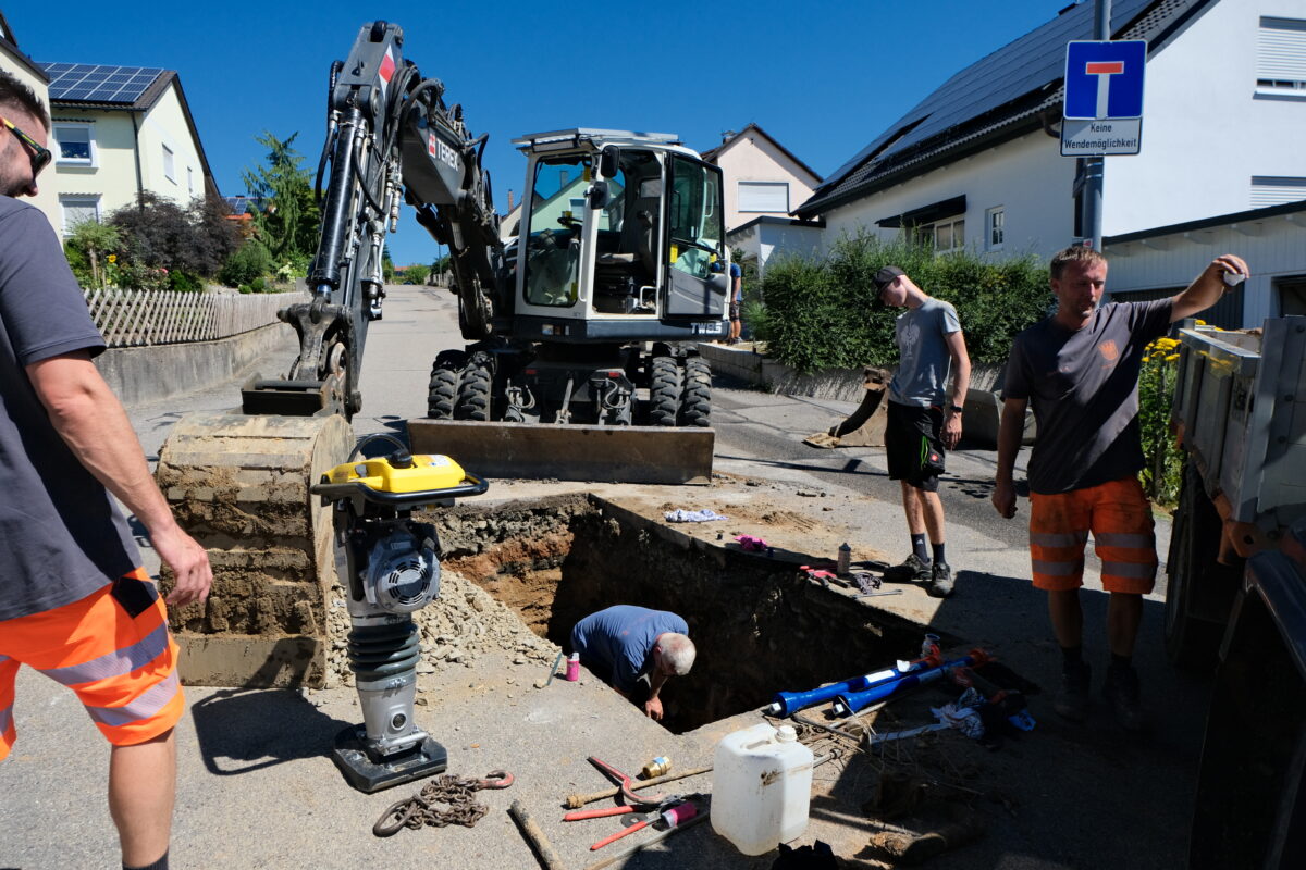 Dauereinsatz des Bauhofs in Floß nach vier Rohrbrüchen