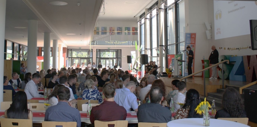 Erfolgreicher Abschluss am Informatik-Campus Wiesau