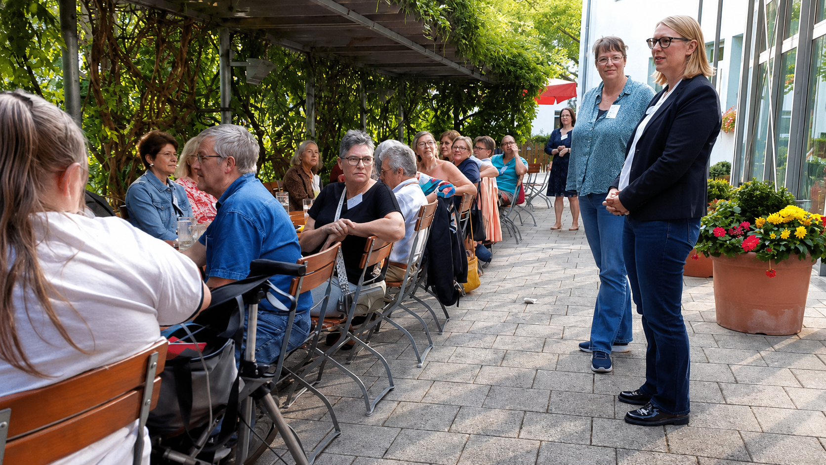 Sommerstammtisch würdigt Selbsthilfe-Engagement in Amberg