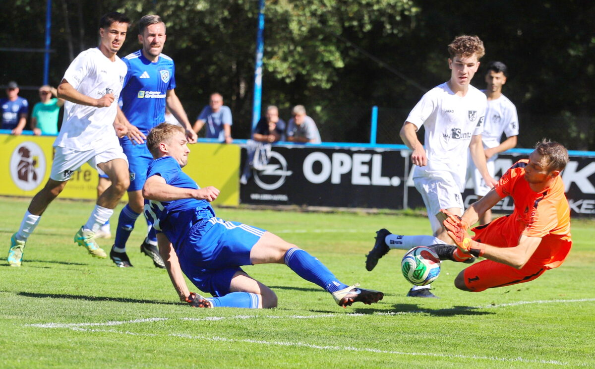 Bezirksliga Nord: Später erster Saisonsieg für Schwarzenfeld in Etzenricht