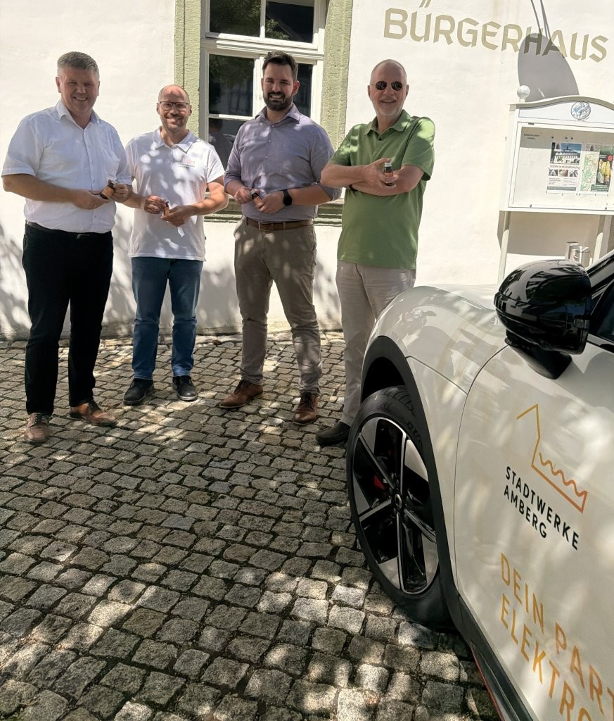 Stadt Pottenstein setzt auf Regionalität_Stromliefervertrag mit Stadtwerken Amberg verlängert.jpg