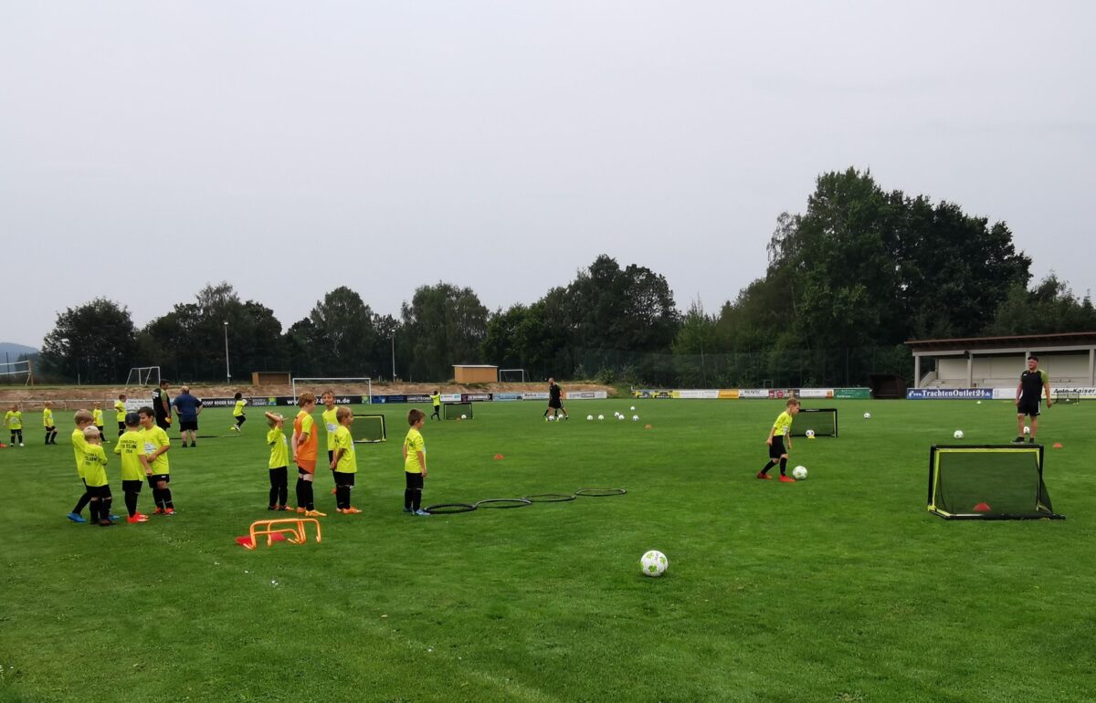Tag der Jugend verspricht Fußball, Spaß und beste Unterhaltung