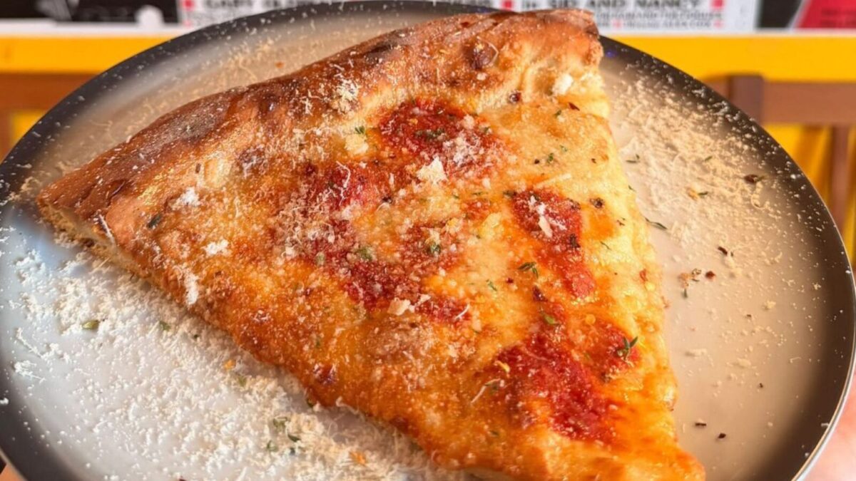ZapZap gastiert im Stadtlabor Amberg mit Punkrock-Pizza